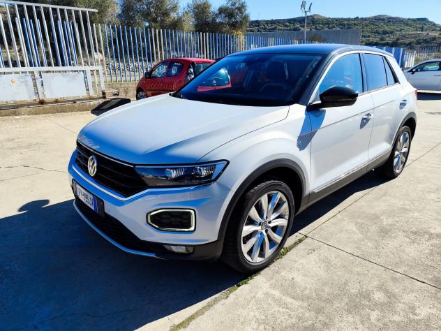 Volkswagen T-Roc 1.6 TDI SCR Advanced BlueMotion Technology - Foto 10