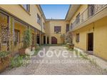 Casa indipendente di 840 m² con più di 5 locali in vendita a Golasecca