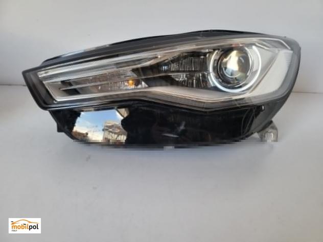 Faro allo xeno Audi A6 4G - Sinistro - 12661
