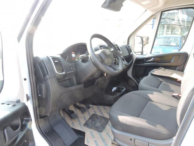 FIAT Ducato Ducato 35 2.2 Mjt 140CV PM-TM Furgone - Foto 6
