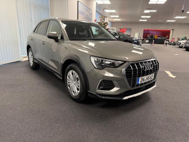Audi Q3 TFSI 110 kW mHEV S tronic Business Advanced