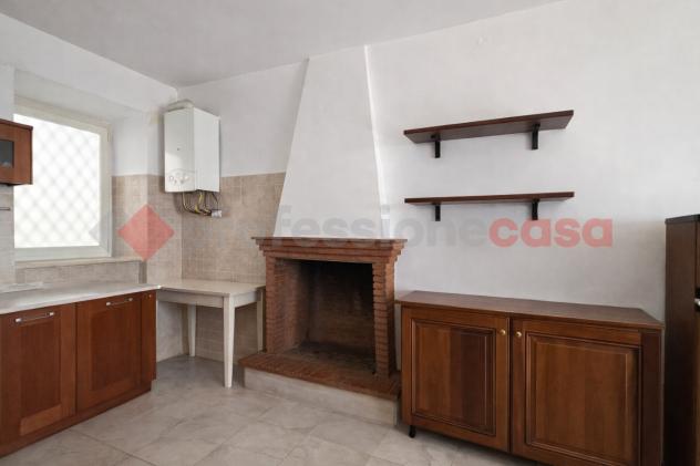 Casa Indipendente - Vico nel Lazio . Rif.: Cod. rif 3309396VRG - Foto 2