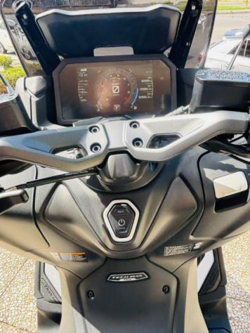 YAMAHA T-Max 560 TECH MAX TUTTO INCLUSO ANCHE PASSAGGIO! MINI RATE rif. 24162397 - Foto 8