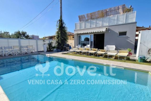 Villa di 150 m² con più di 5 locali e posto auto in vendita a Mondolfo - Foto 6