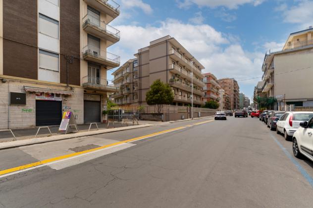 Quadrilocale in affitto a Catania