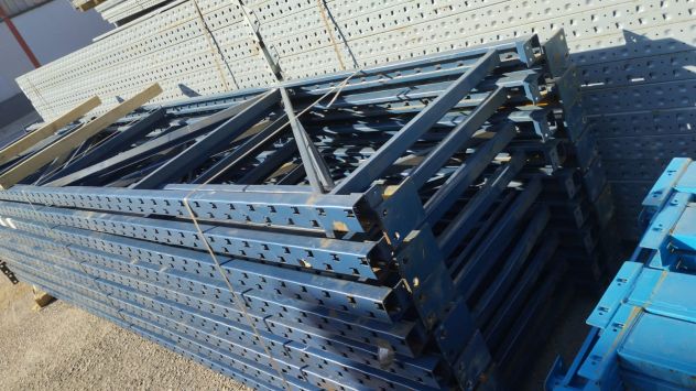 Scaffali metallici - Foto 4