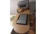 Tavolo da computer in legno
