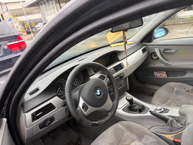 Bmw 318 318d cat Futura msport - Foto 3