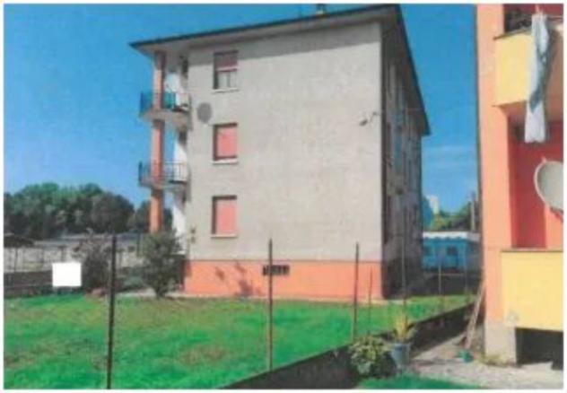 Immobile in asta di 92 m², box auto in vendita a Casalbuttano ed Uniti - Foto 2