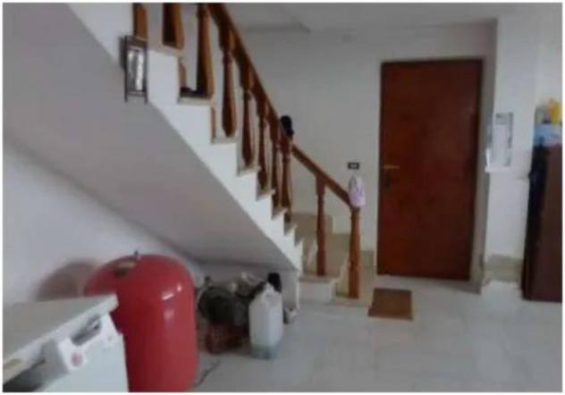 Immobile in asta di 274 m² con più di 5 locali e box auto in vendita a Roverbella - Foto 8