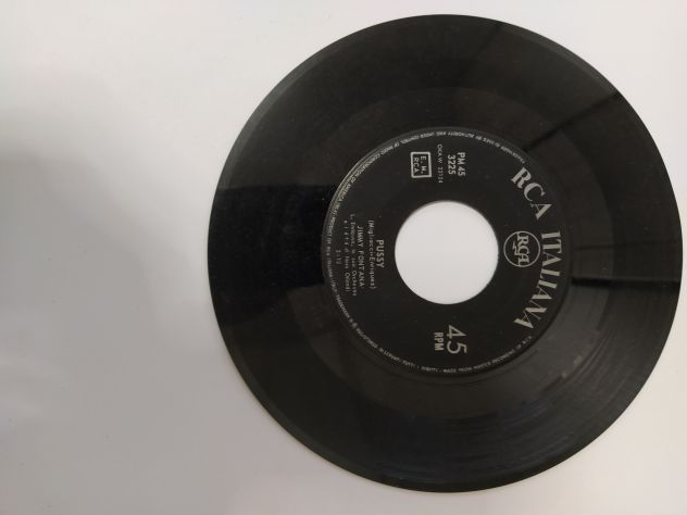 R84 -  JIMMY FONTANA NON TE NE ANDARE
