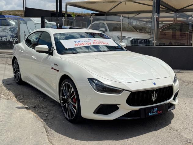 MASERATI GHIBLI 3.8 V8 580 CV TROFEO STRAFULL - Foto 2