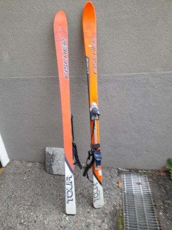 Vendo sci alpinismo.
