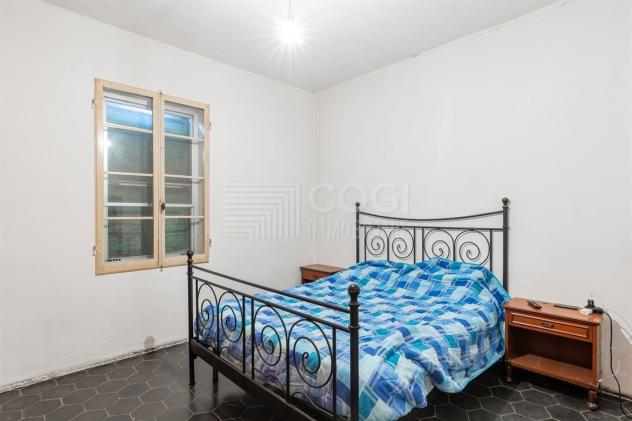 AMPIA PROPRIETA' IMMERSA NEL VERDE IN ZONA VALSELLUSTRA - Foto 12