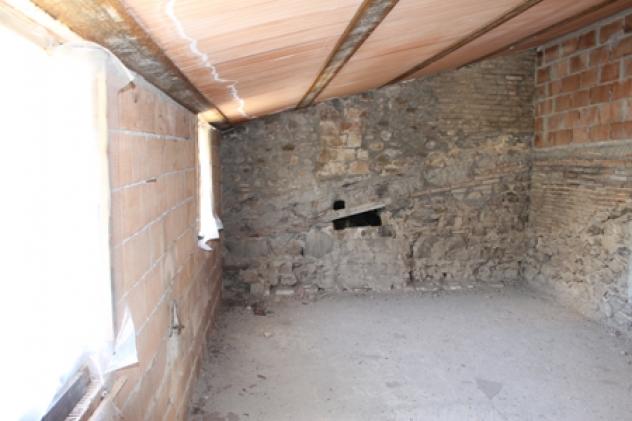 Castel viscardo - porzione di fabbricato in pietra allo stato grezzo - Foto 7