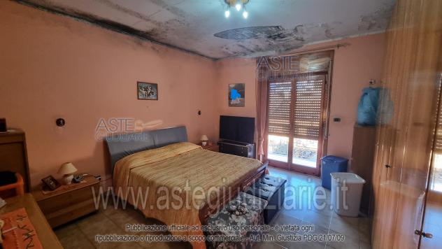 IMMOBILI-IMMOBILE RESIDENZIALE-Via Quattro novembre, n. 19 - Foto 4