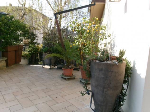 Immobile in asta di 199 m² con più di 5 locali e box auto in vendita a Quattro Castella - Foto 8
