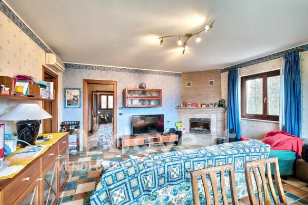 Villa di 598 m² con più di 5 locali e posto auto in vendita a Torrazza Piemonte - Foto 4