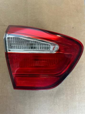FANALE POST. PARTE INT. S. 999-U1295777 Parti elettriche  Fanaleria  Fanali  Fanale post. sx. KIA - RIO 3 porte - 01-02-2012 - 01-02-2015, KIA - RIO 5