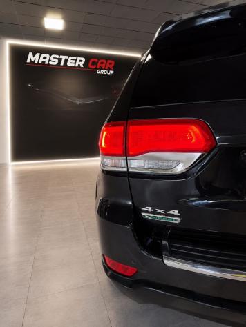 Jeep Grand Cherokee 3.0 V6 CRD 250 CV Multijet II Overland - Foto 6