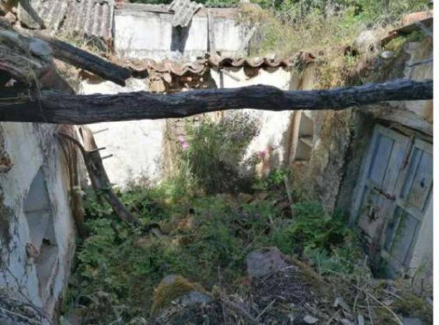 Immobile in asta di 326 m² in vendita a Castelbuono - Foto 2