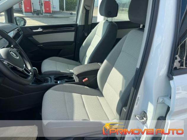 VOLKSWAGEN Touran 1.6 TDI 115 CV SCR Comfortline BlueMotion Technolo rif. 21848789 - Foto 2
