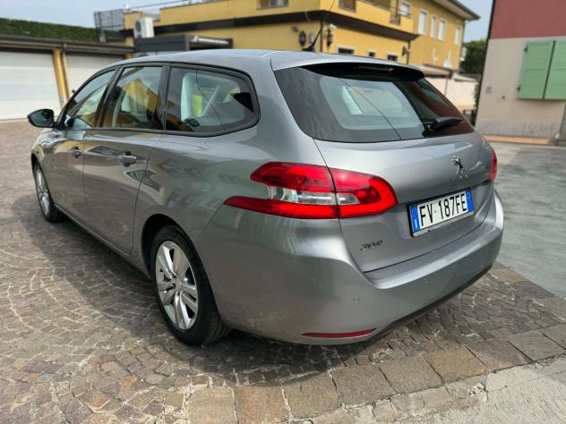 Peugeot 308 BlueHDi 130 S&S SW Active - Foto 4