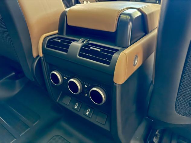 Land Rover Defender 110 3.0D I6 350CV- UNICA ITALIA - Foto 6