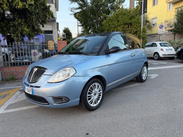 Lancia Ypsilon 1.4 Oro Ecochic GPL