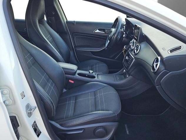 Mercedes-benz GLA 200 d Automatic SPORT EXECUTIVE - Foto 10