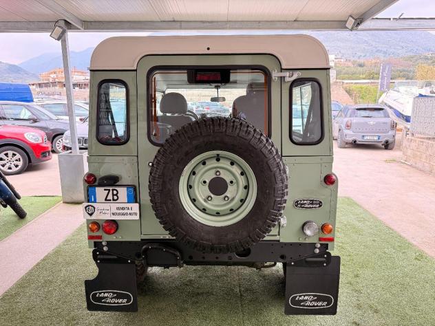 LAND ROVER - Defender 90 2.2 td SW - Foto 5