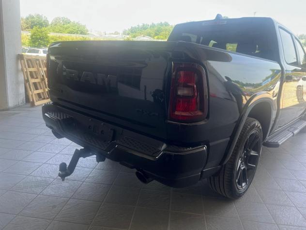 RAM 1500 LARAMIE SPORT 5.7 V8 Crew Cab GPL 395 CV ST8 - 4x4 2026 - AUTOCARRO DETRAIBILE AL 100 % - Foto 4