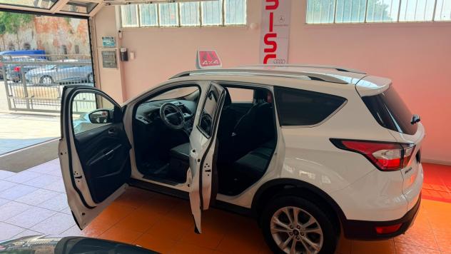 Ford Kuga 2.0 TDCI 150 CV S&S 4WD Business - Foto 6