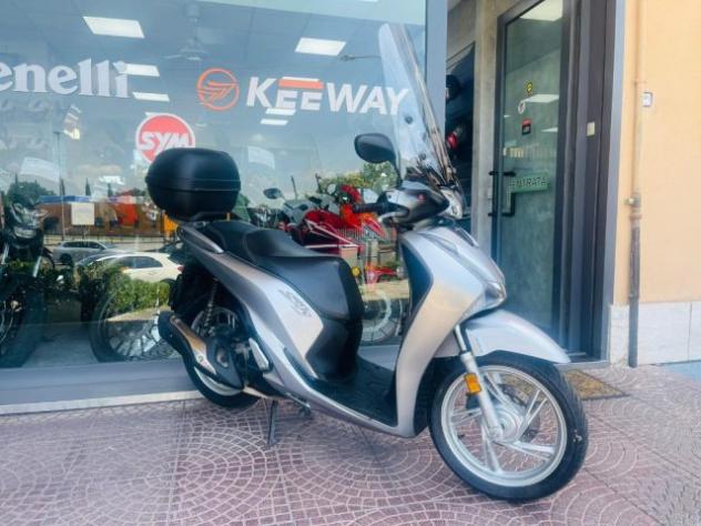 HONDA SH 150 TUTTO INCLUSO ANCHE PASSAGGIO! MINI RATE rif. 24016537 - Foto 2