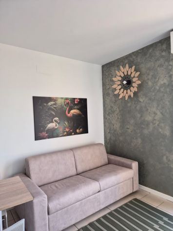 Elegante monolocale con balcone/box/poto auto - Foto 11