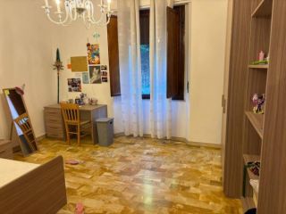 Stanza in appartamento in affitto a Siena