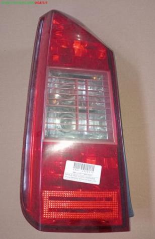 FANALE POST.S.CON LAMPADINE (fino al 09/2005) RIGHE ROSSE CON INT. NERO FIAT IDEA (350-2S/4D)  Parti elettriche  Fanaleria  Fanali  Fanale post. sx. F