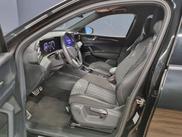 VOLKSWAGEN Tiguan 2.0 TDI 150 CV DSG R-Line rif. 23980332 - Foto 7