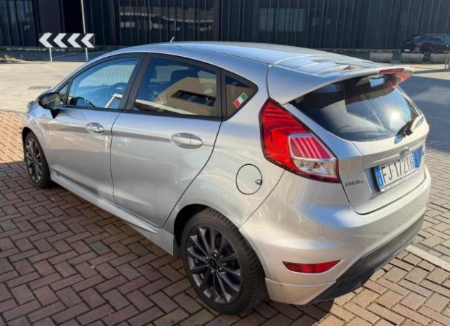 FORD Fiesta 1.5 TDCi 75CV 5 porte ST-Line rif. 23728017 - Foto 4