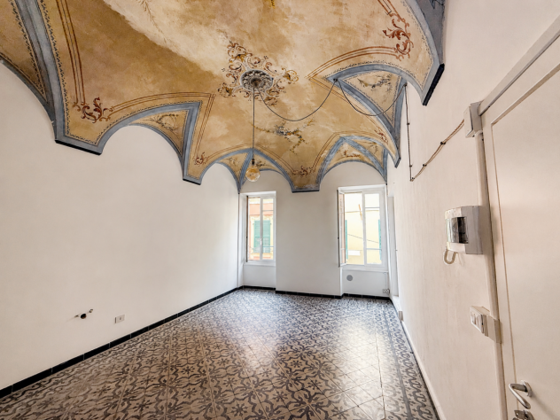 Palazzo / Edificio in vendita a Borghetto Santo Spirito