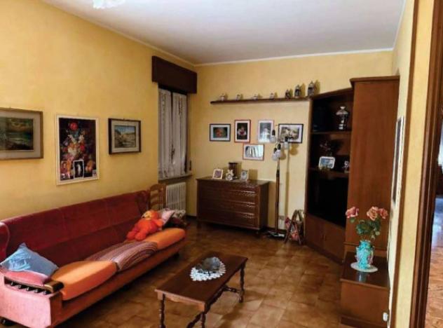 Immobile in asta di 213 m² con più di 5 locali e box auto doppio in vendita a Cornate d'Adda - Foto 10