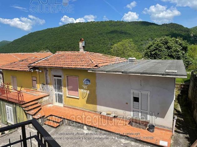 IMMOBILI-IMMOBILE RESIDENZIALE-Via Strino, 81