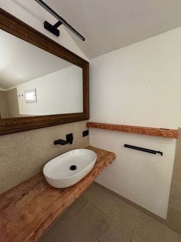 APPARTAMENTO IN CENTRO IN BIFAMILIARE - Foto 6