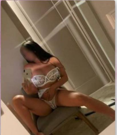 ALBANO LAZIALE..... APPENA ARRIVATA...UN ORA DI RELAX.. - Foto 3 Tel:3398044187