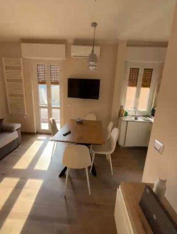 stanza singola con bagno privato-400 euro compresi - Foto 14