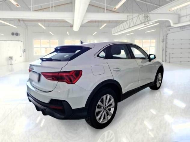 AUDI Q3 2ª serie Q3 SPB 45 TFSI e S tronic Business Plus - Foto 2