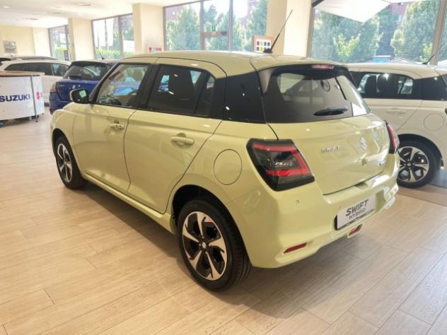 SUZUKI Swift 1.2 Hybrid CVT Top rif. 22591606 - Foto 3