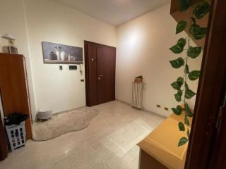 Stanza in appartamento in affitto a Frosinone