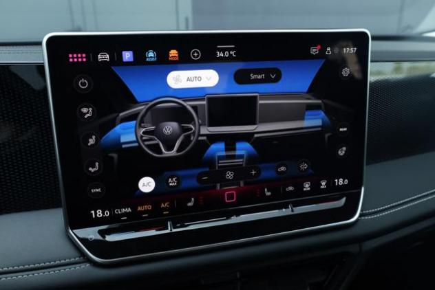 VOLKSWAGEN Tiguan 1.5 eTSI 130 CV ACT DSG Life rif. 24066353 - Foto 5