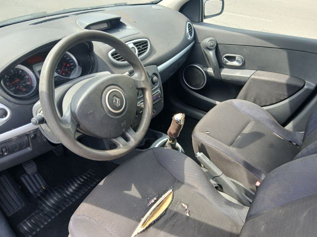 Renault Clio 1.5 Dci - Foto 5